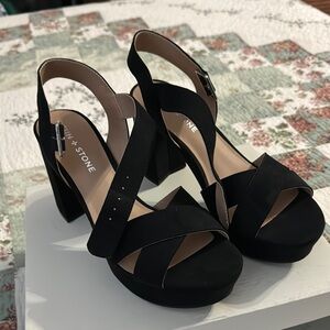 Women's Black Heeled Sandals
